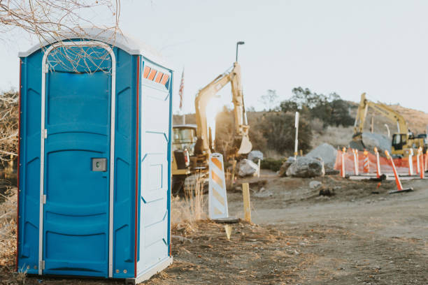 Best Portable bathroom rental  in Farmville, NC